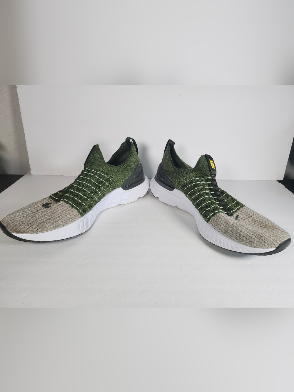 Nike React Phantom Olive Green Tan Run FlyKnit 2 Athletic Shoe Sneakers Men S 14 - Picture 5 of 10